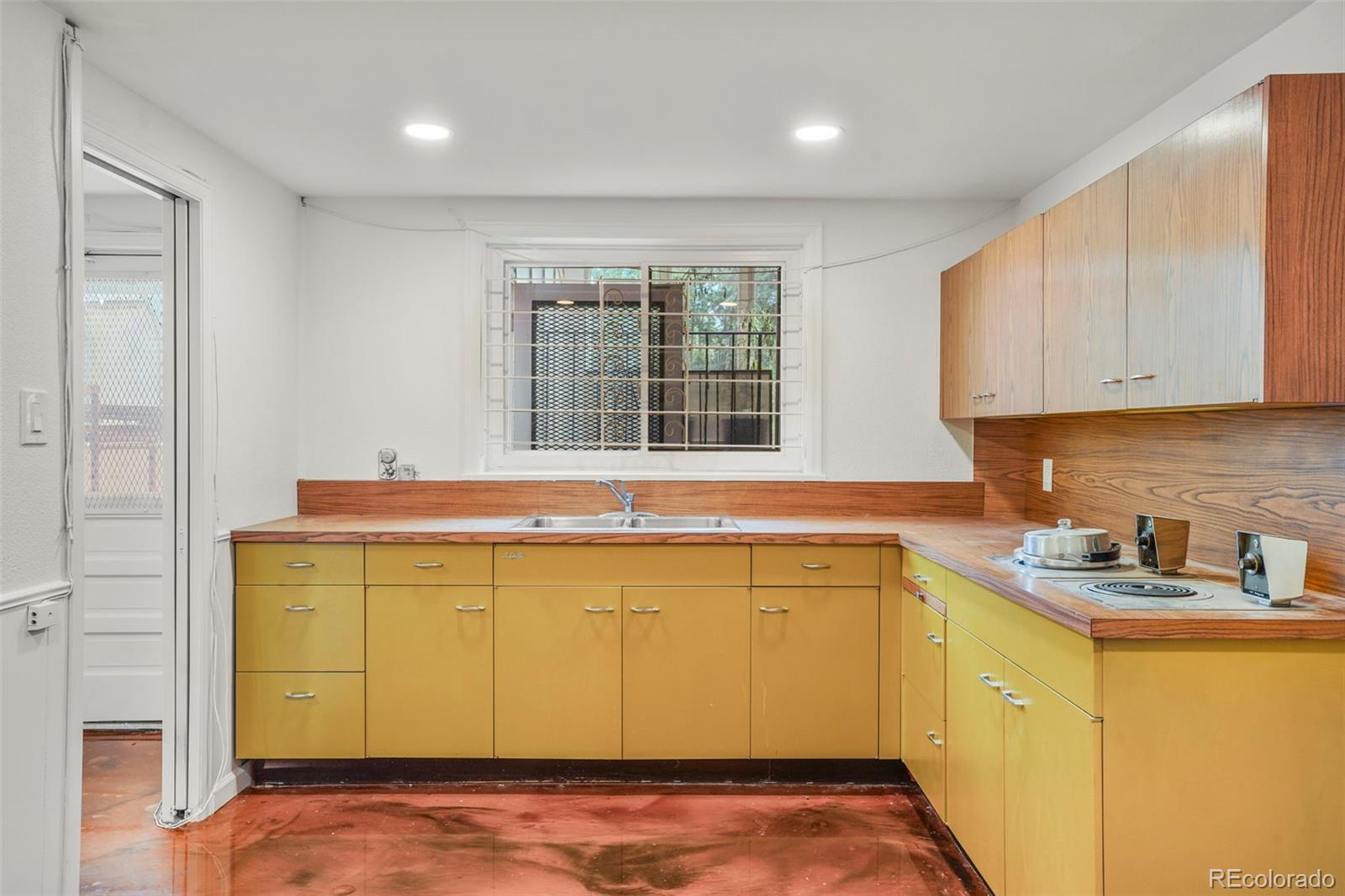 MLS Image #22 for 29  briarwood place,colorado springs, Colorado