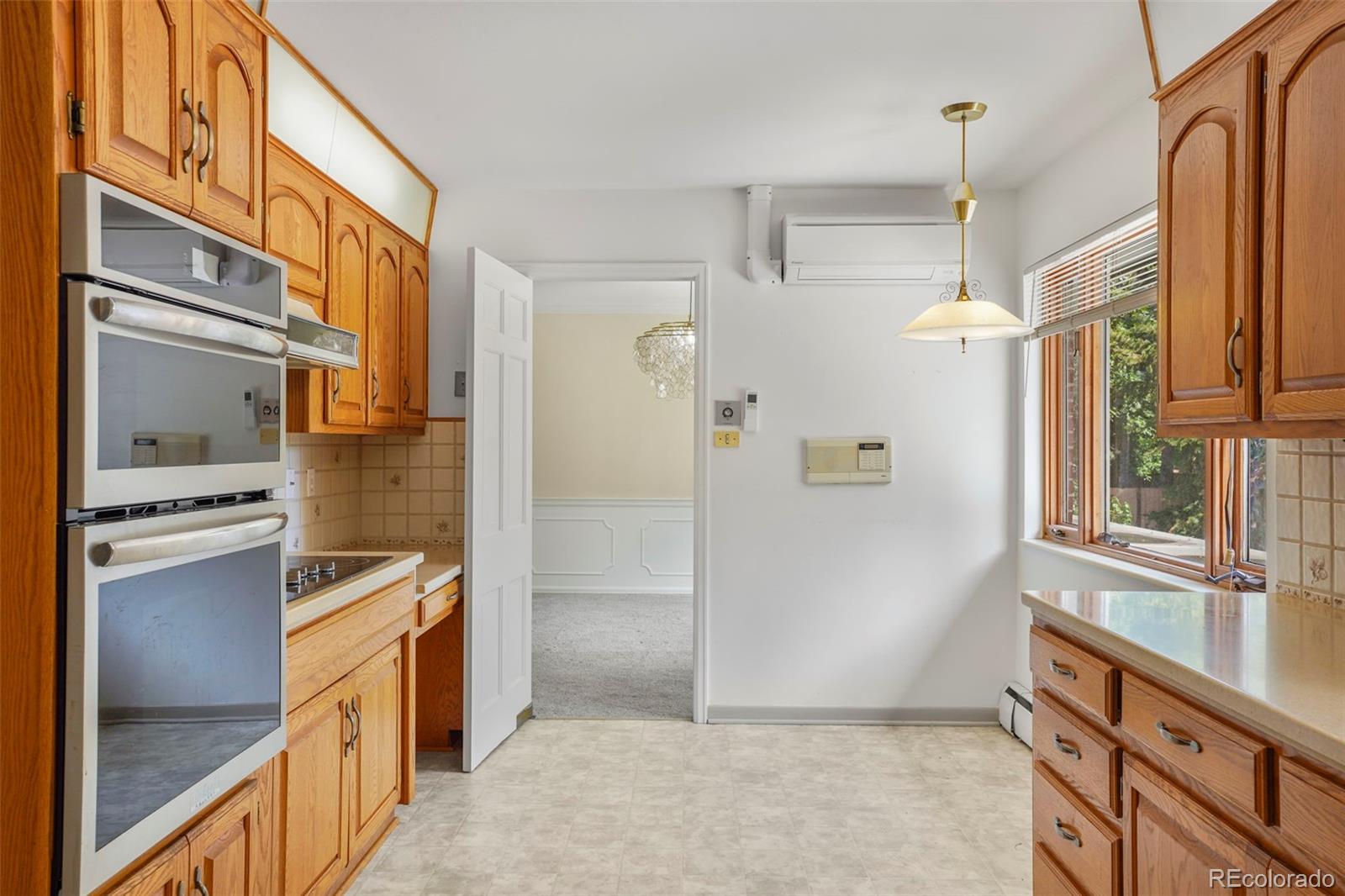 MLS Image #9 for 29  briarwood place,colorado springs, Colorado