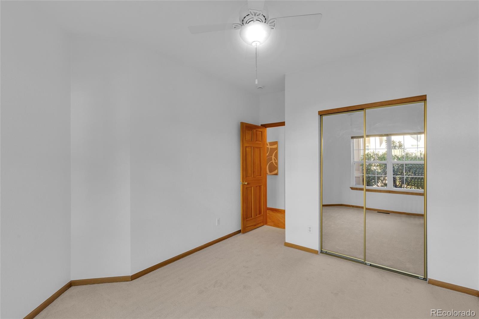 MLS Image #11 for 9995 e hawaii place,denver, Colorado