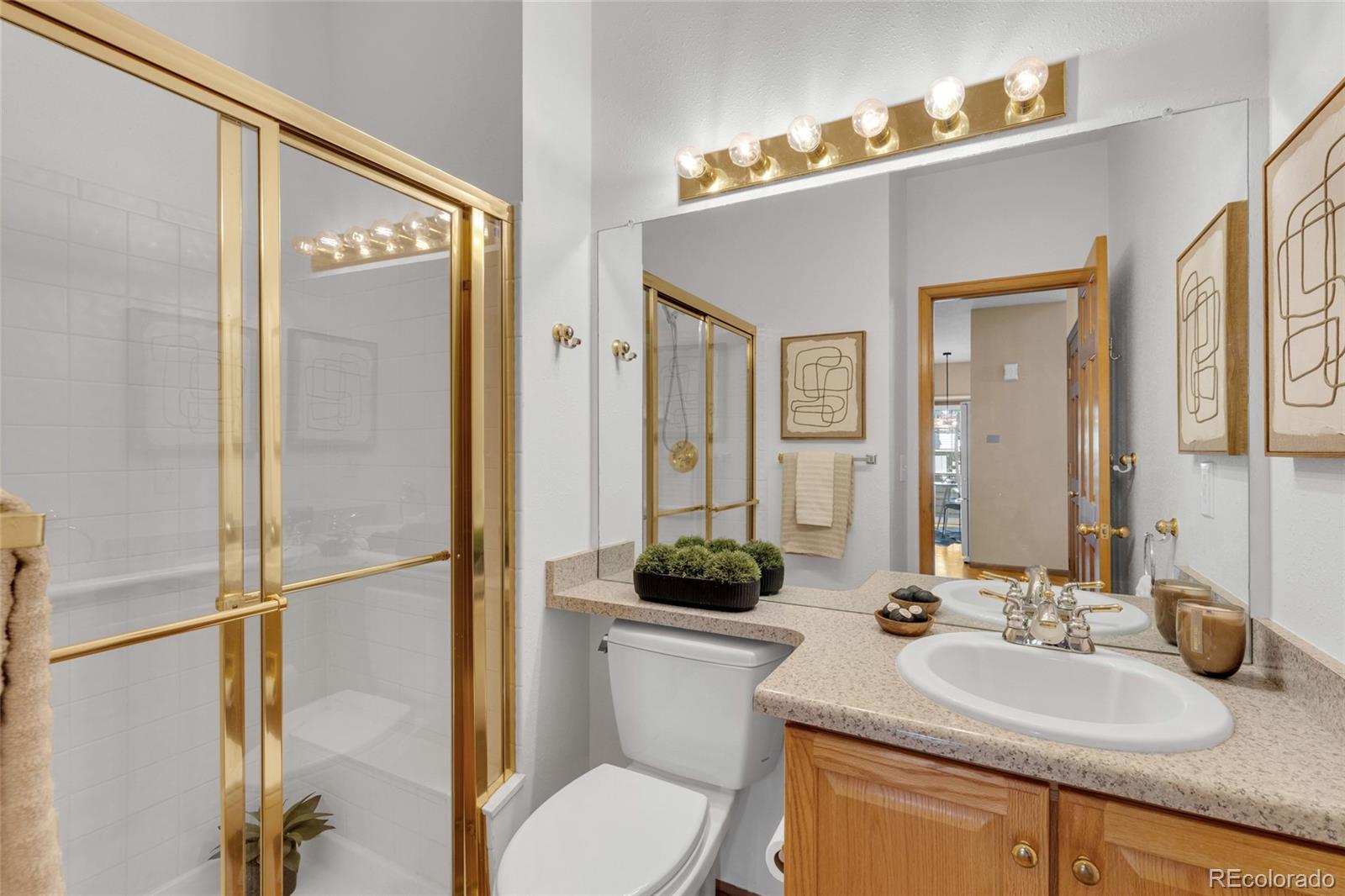 MLS Image #13 for 9995 e hawaii place,denver, Colorado