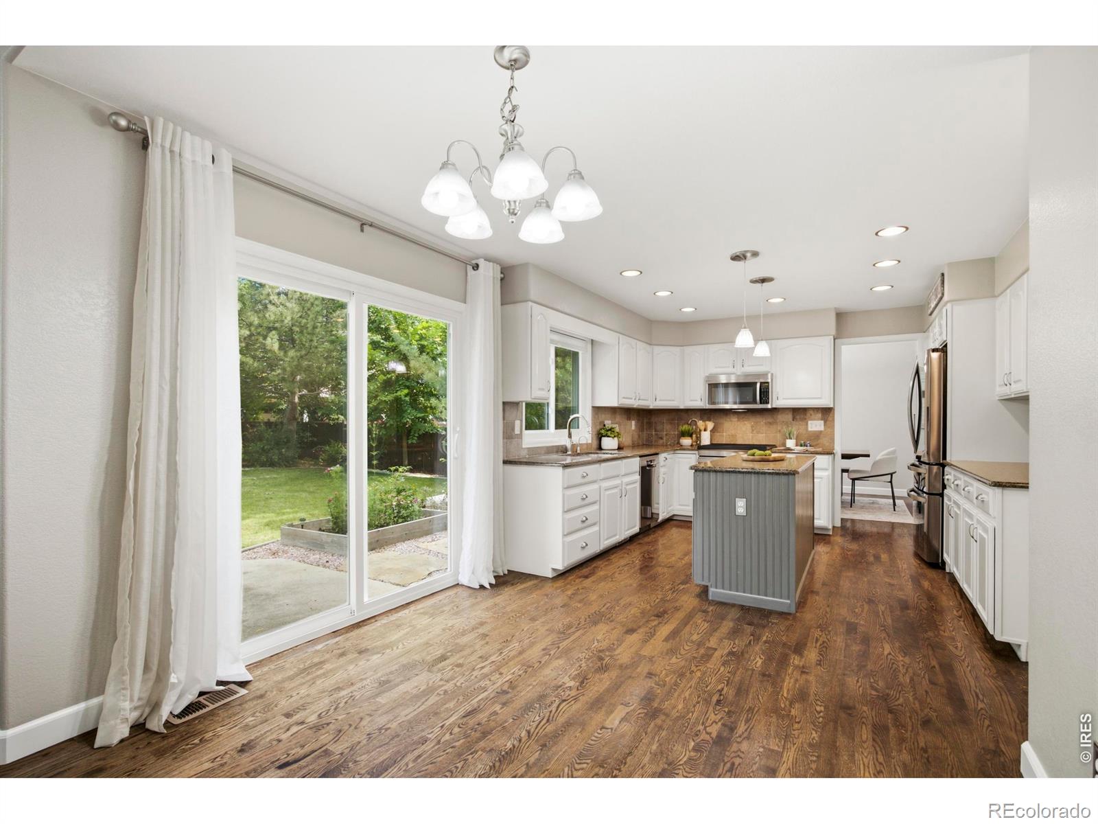 MLS Image #13 for 2412  pine needle court,fort collins, Colorado