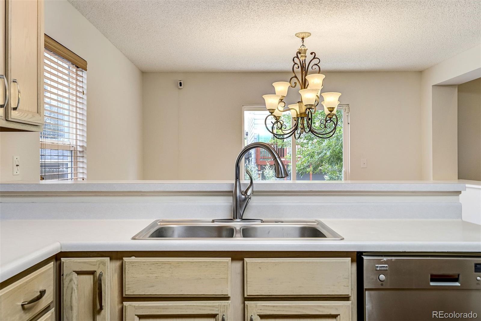 MLS Image #16 for 5021  copen drive,colorado springs, Colorado