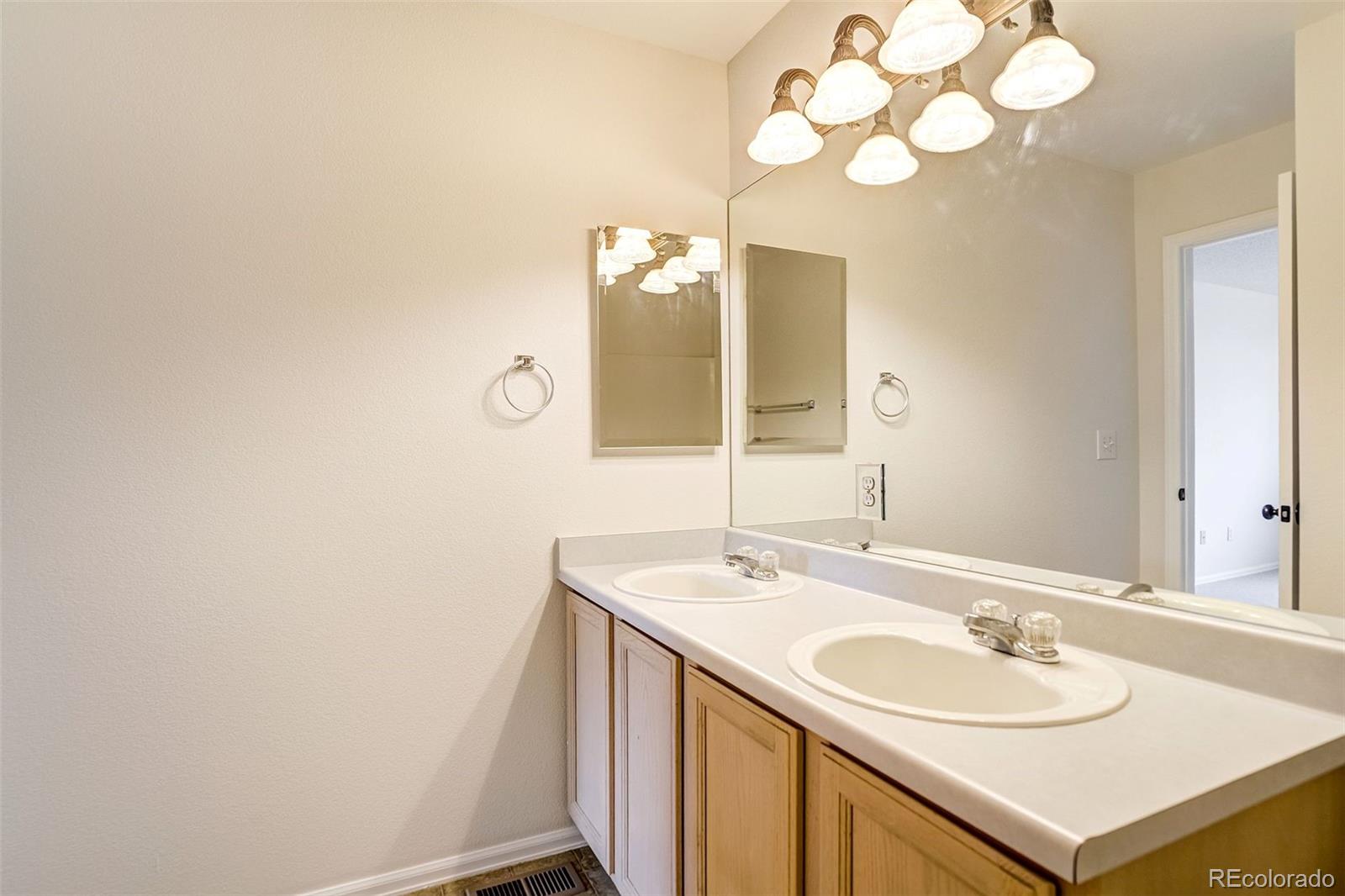 MLS Image #28 for 5021  copen drive,colorado springs, Colorado