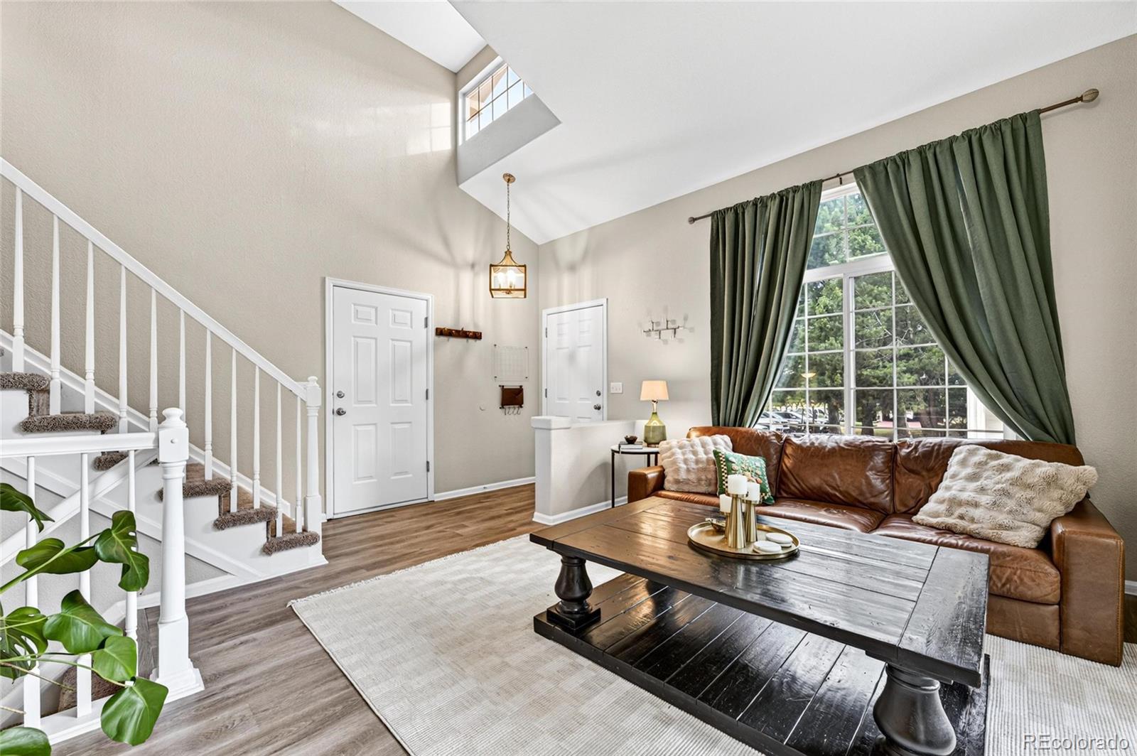 MLS Image #3 for 1491  laurenwood way,highlands ranch, Colorado