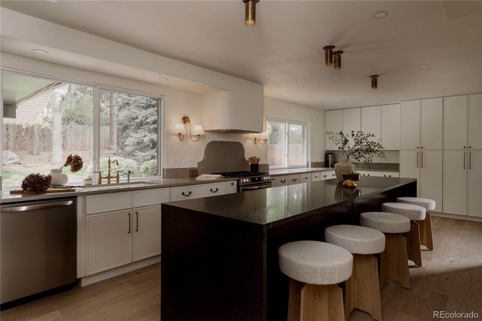 MLS Image #13 for 7478 w nichols place,littleton, Colorado