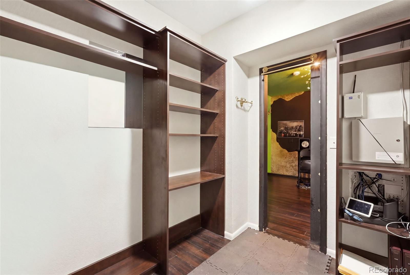 MLS Image #18 for 3195  blake street,denver, Colorado