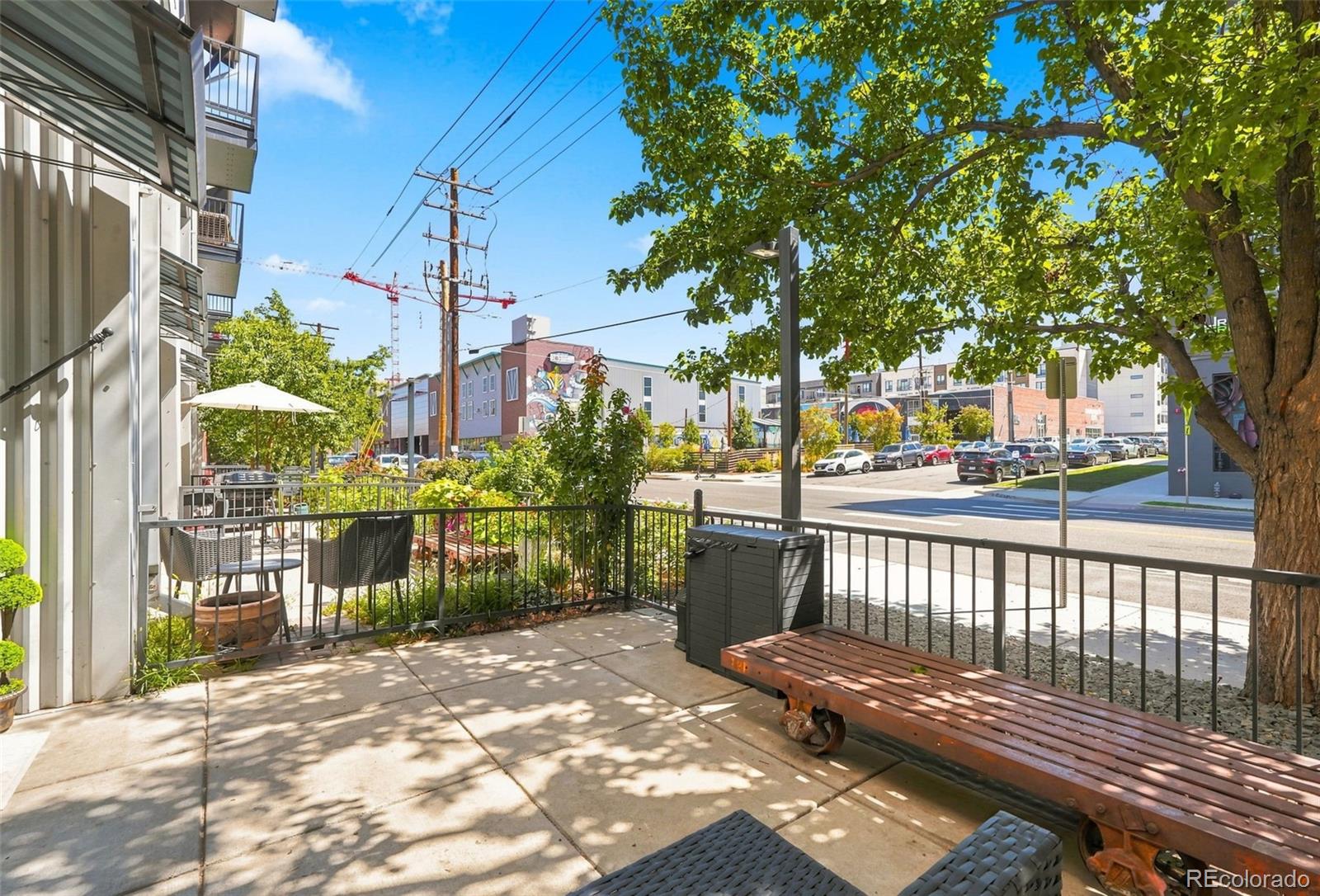 MLS Image #4 for 3195  blake street,denver, Colorado