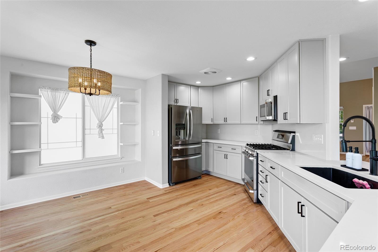 MLS Image #15 for 4900 s flat rock way,aurora, Colorado
