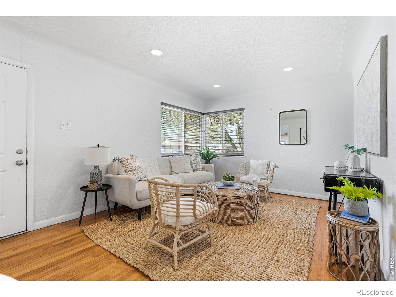 MLS Image #10 for 3564  magnolia street,denver, Colorado