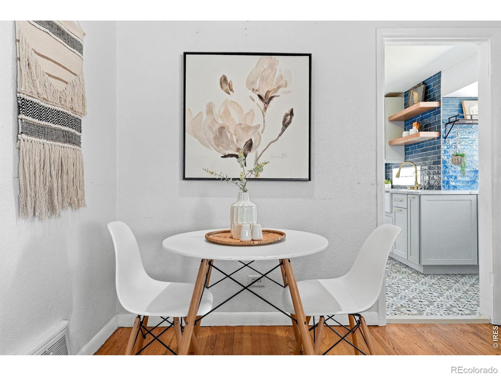 MLS Image #11 for 3564  magnolia street,denver, Colorado