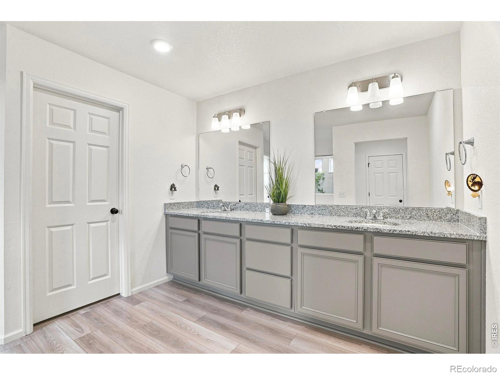 MLS Image #27 for 3808  sprucewood drive,johnstown, Colorado