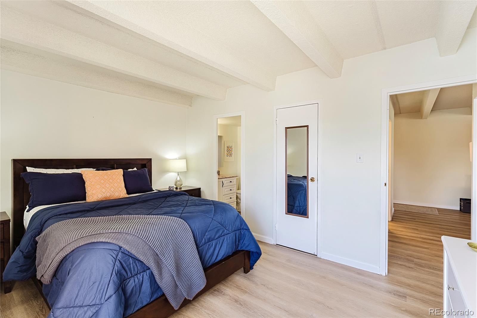 MLS Image #19 for 4801 e 9th avenue,denver, Colorado