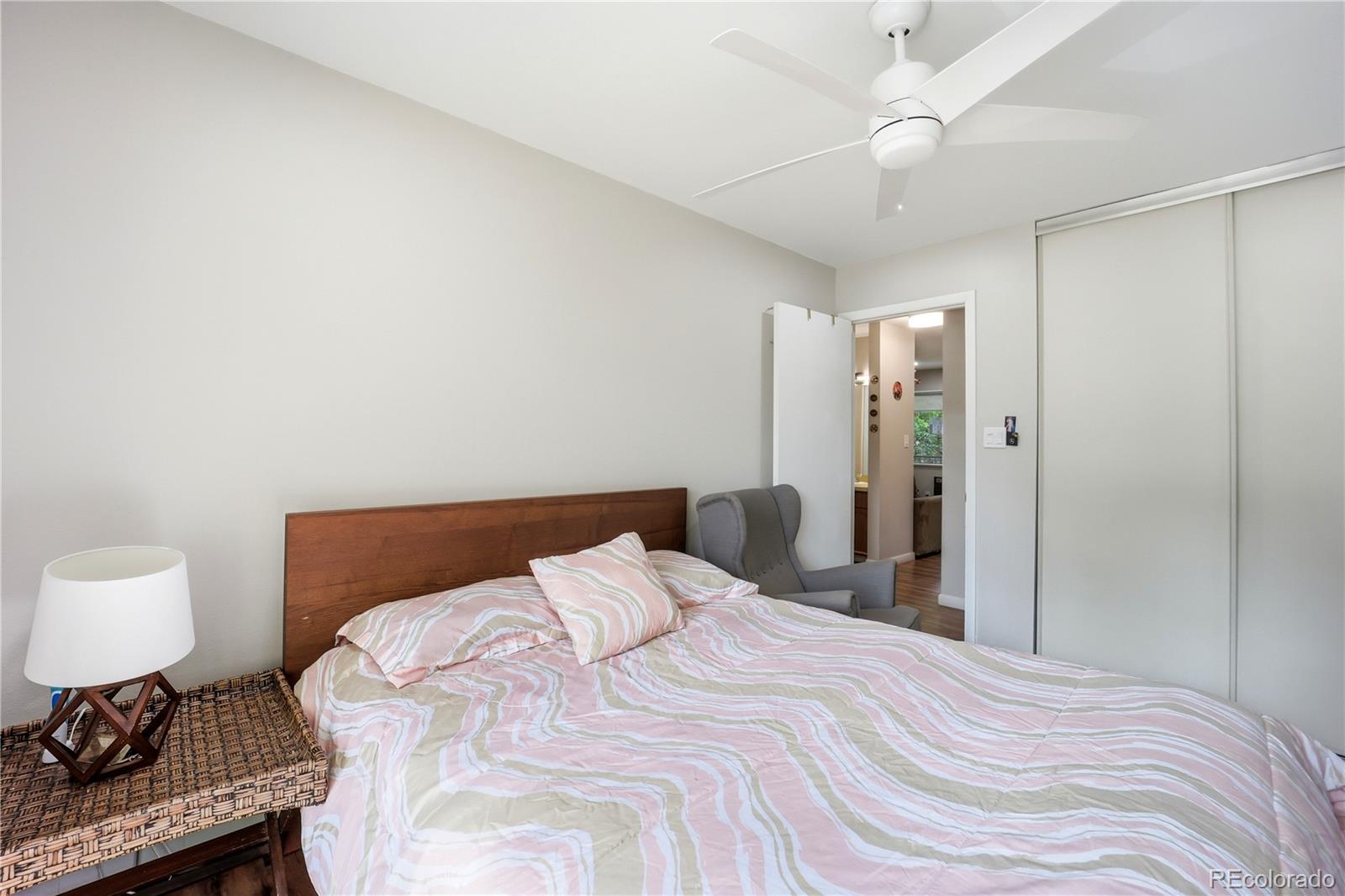 MLS Image #17 for 5995 e iliff avenue,denver, Colorado