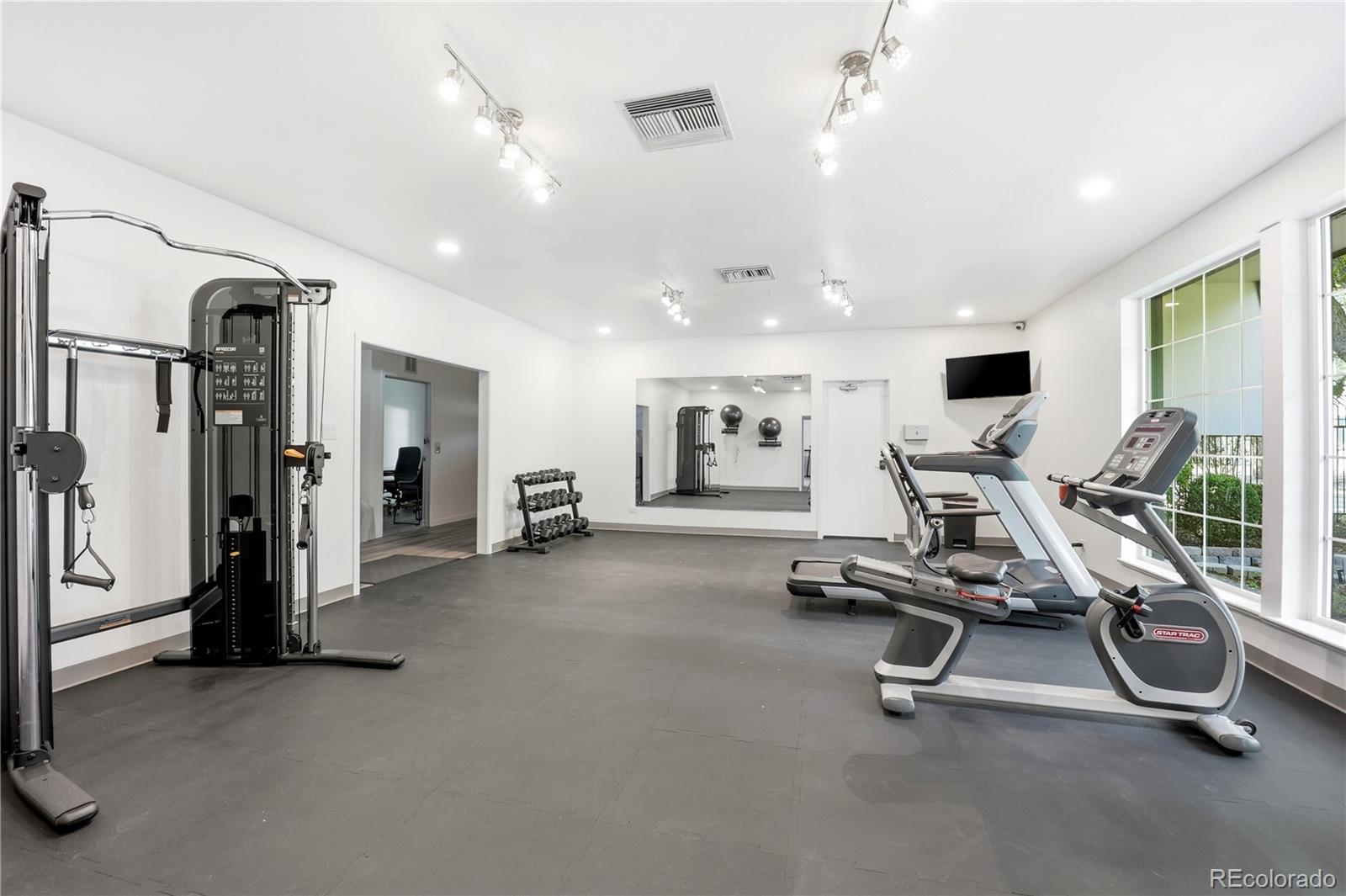 MLS Image #26 for 5995 e iliff avenue,denver, Colorado