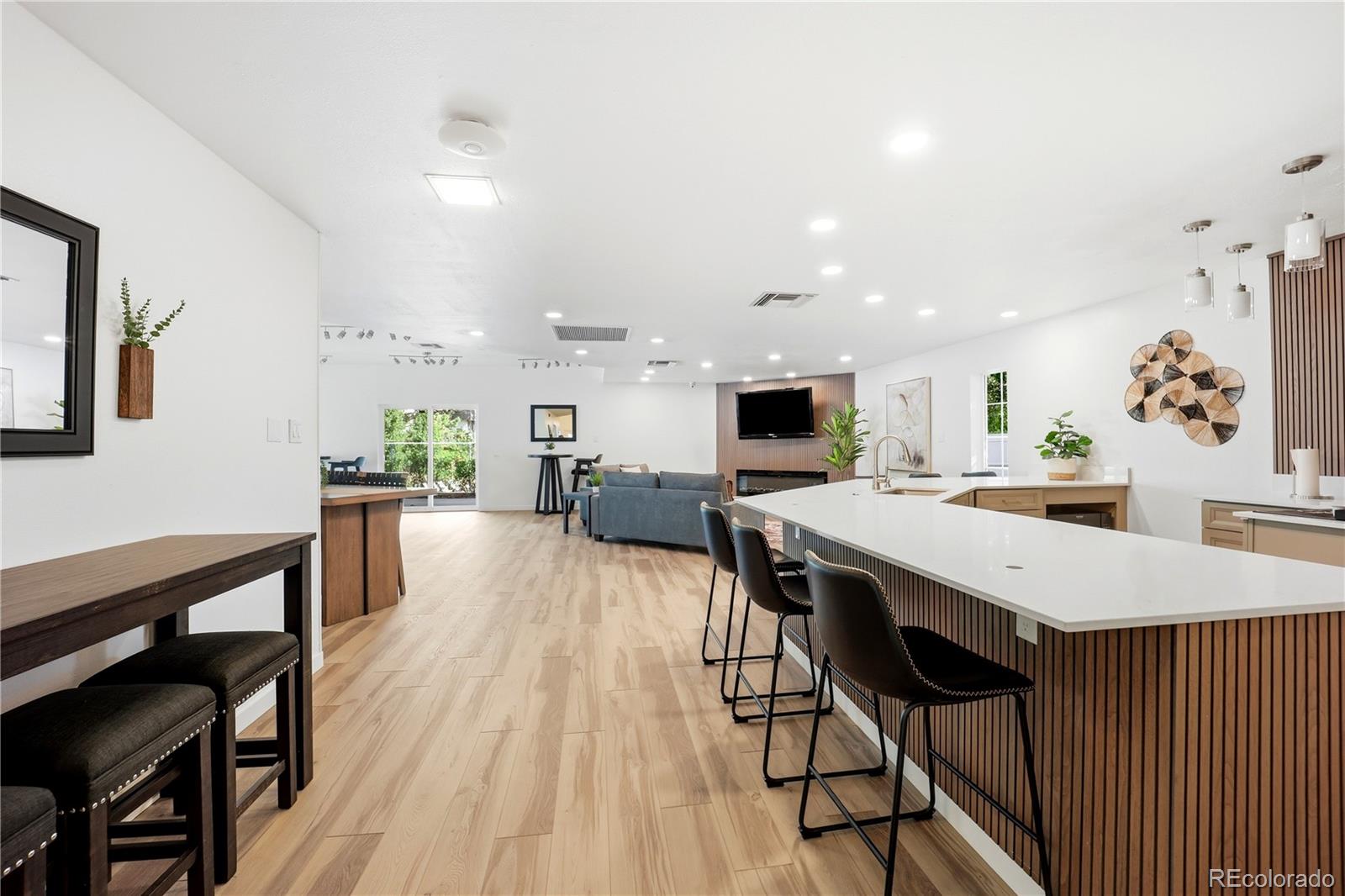 MLS Image #28 for 5995 e iliff avenue,denver, Colorado