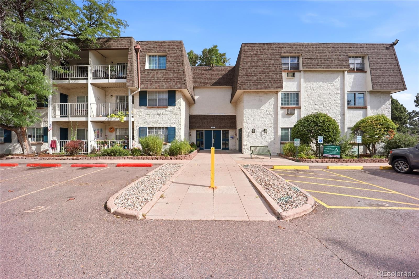 MLS Image #3 for 5995 e iliff avenue,denver, Colorado