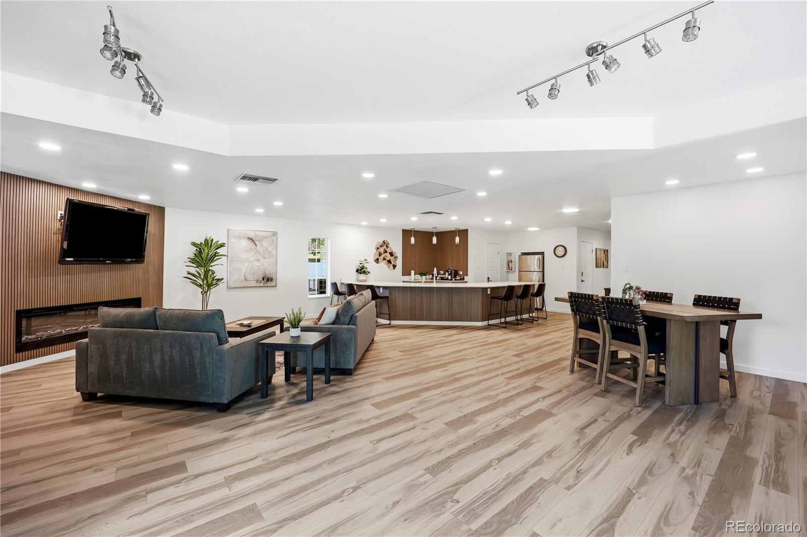 MLS Image #32 for 5995 e iliff avenue,denver, Colorado
