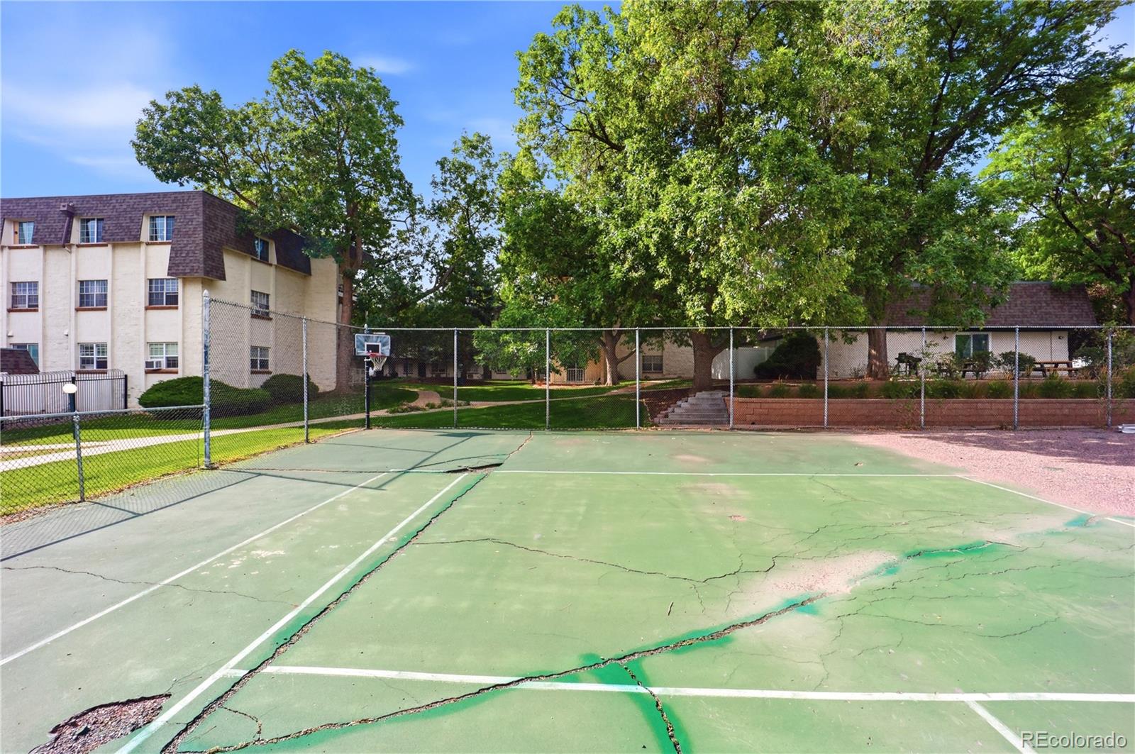 MLS Image #38 for 5995 e iliff avenue,denver, Colorado