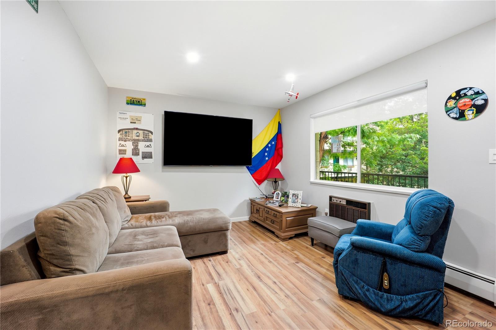 MLS Image #5 for 5995 e iliff avenue,denver, Colorado