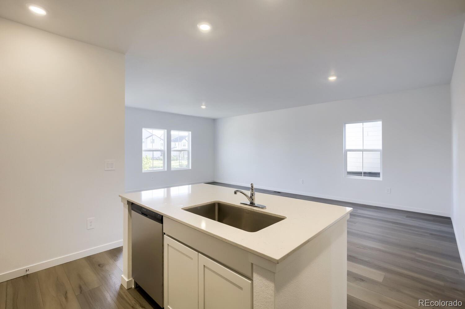 MLS Image #8 for 6149  drum place,loveland, Colorado