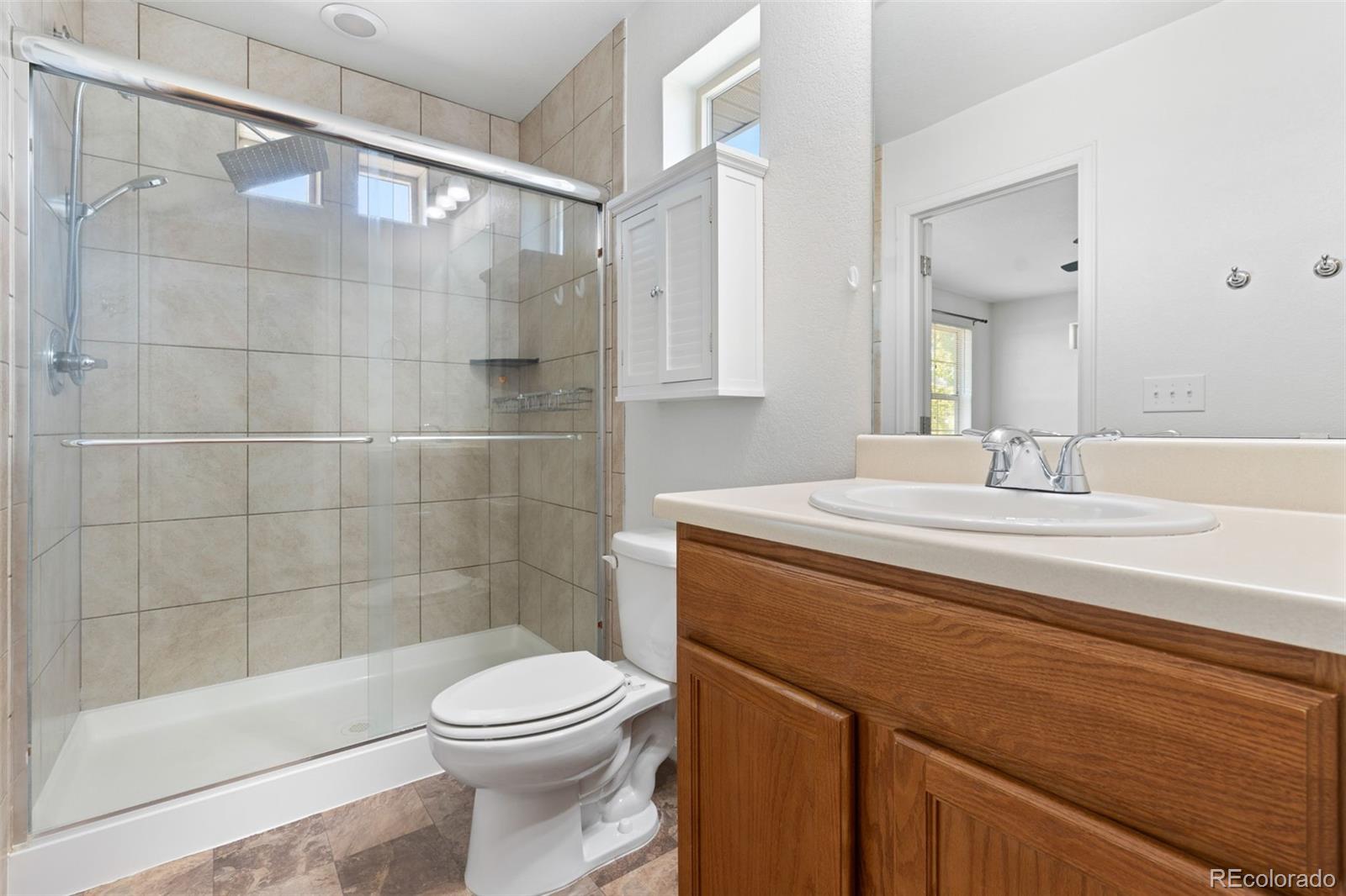 MLS Image #11 for 18132 e 104th way,commerce city, Colorado
