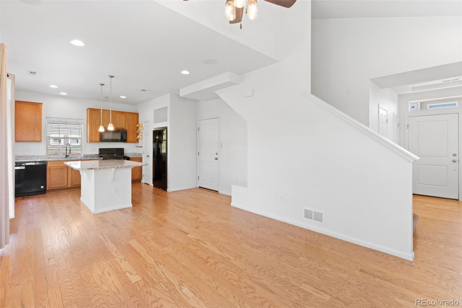 MLS Image #3 for 18132 e 104th way,commerce city, Colorado