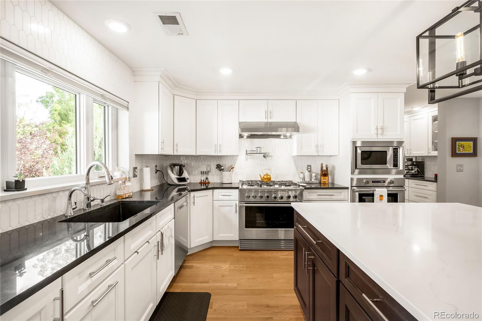 MLS Image #10 for 600 n high street,denver, Colorado