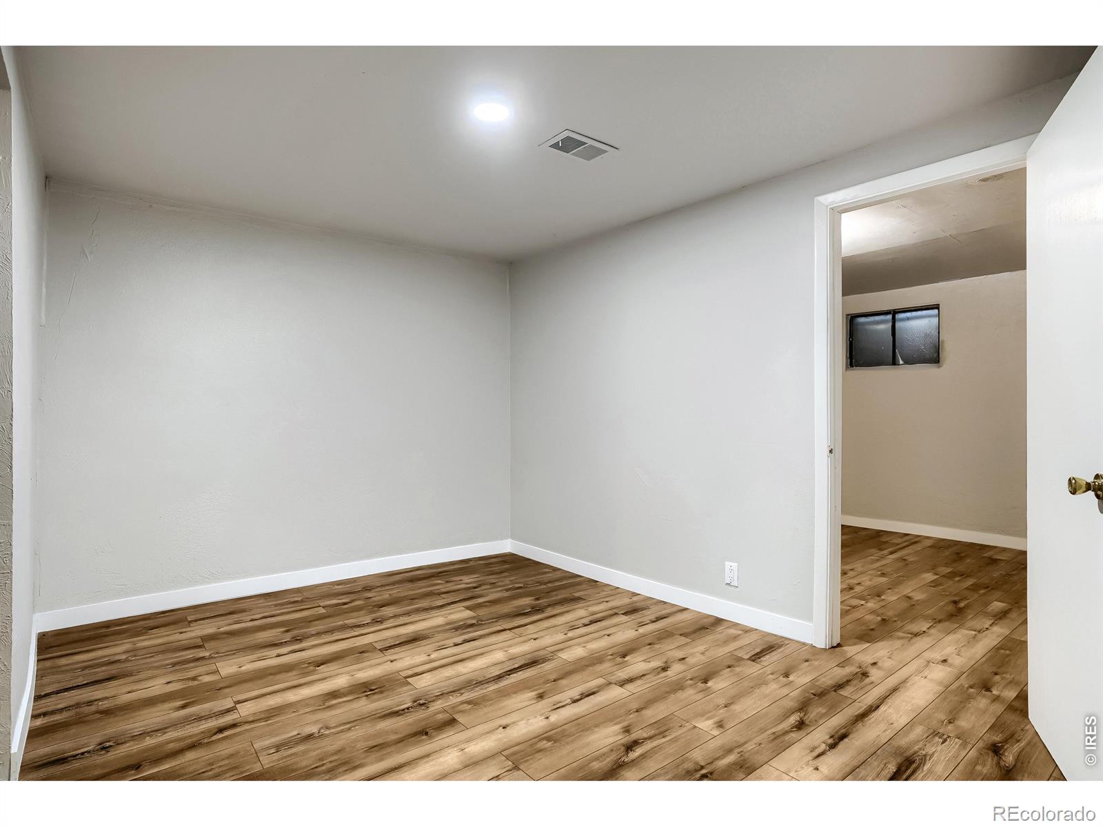 MLS Image #15 for 1435 s ogden street,denver, Colorado