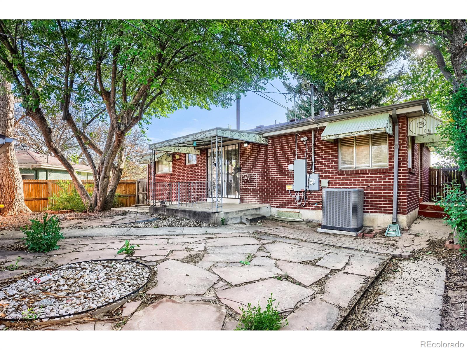 MLS Image #22 for 1435 s ogden street,denver, Colorado