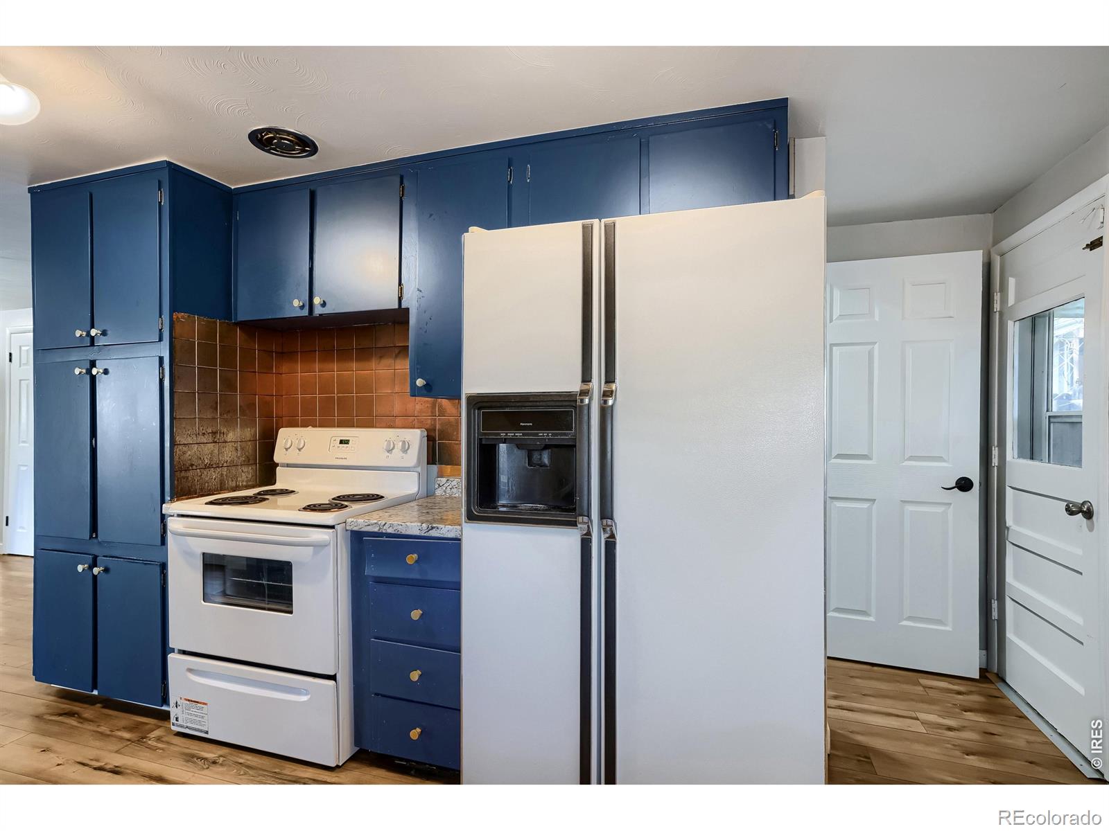 MLS Image #5 for 1435 s ogden street,denver, Colorado