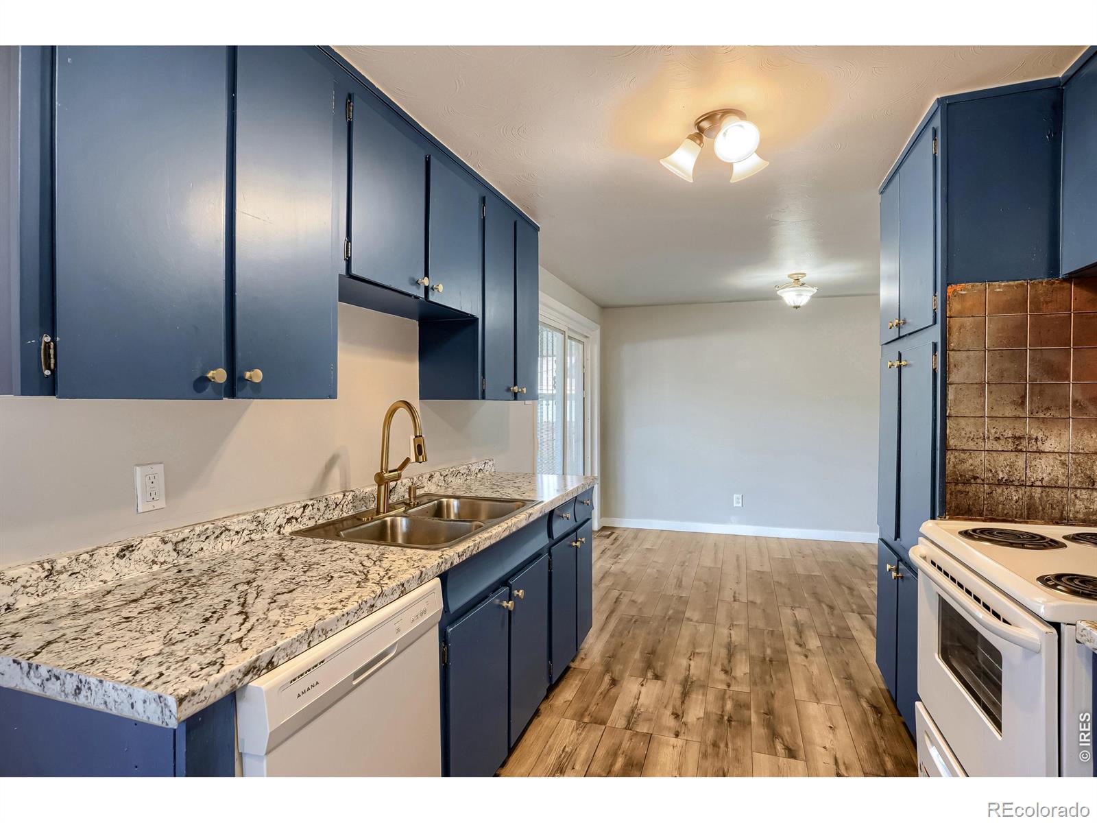 MLS Image #6 for 1435 s ogden street,denver, Colorado
