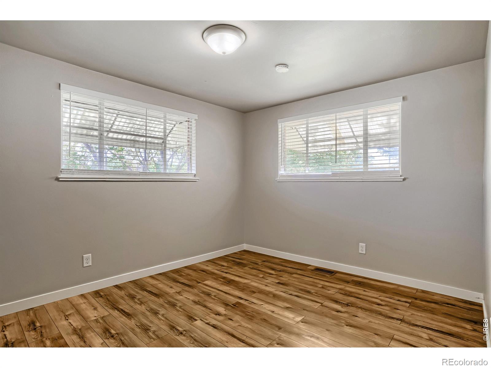 MLS Image #8 for 1435 s ogden street,denver, Colorado