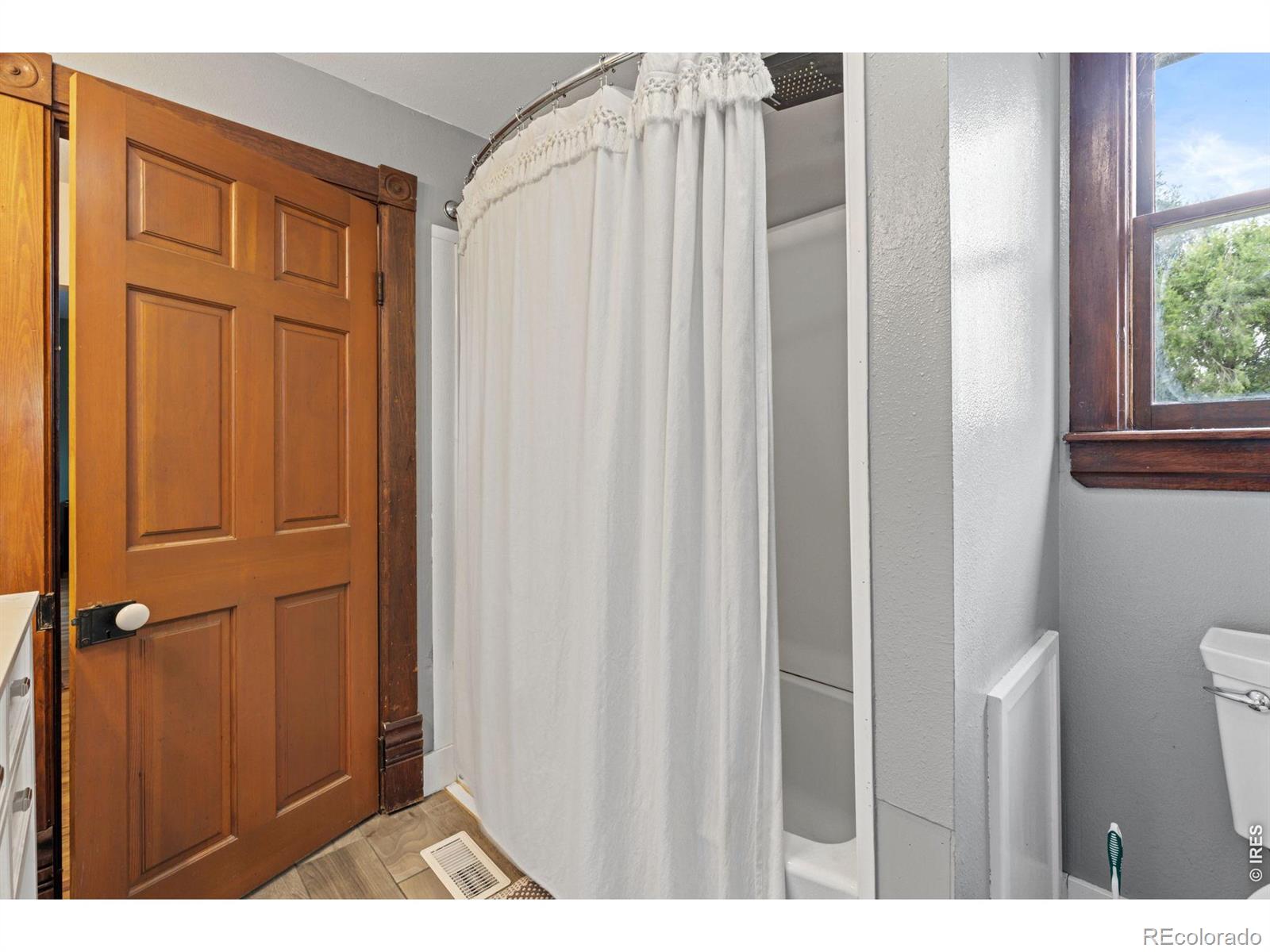 MLS Image #29 for 2422 w 1st street,greeley, Colorado