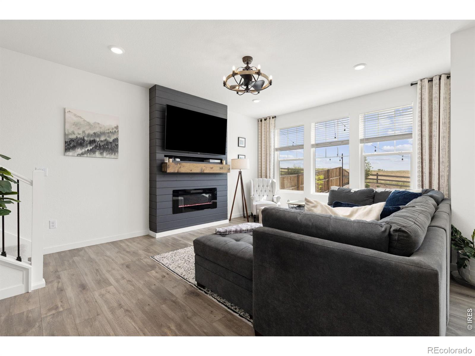 MLS Image #9 for 412  elbert street,johnstown, Colorado