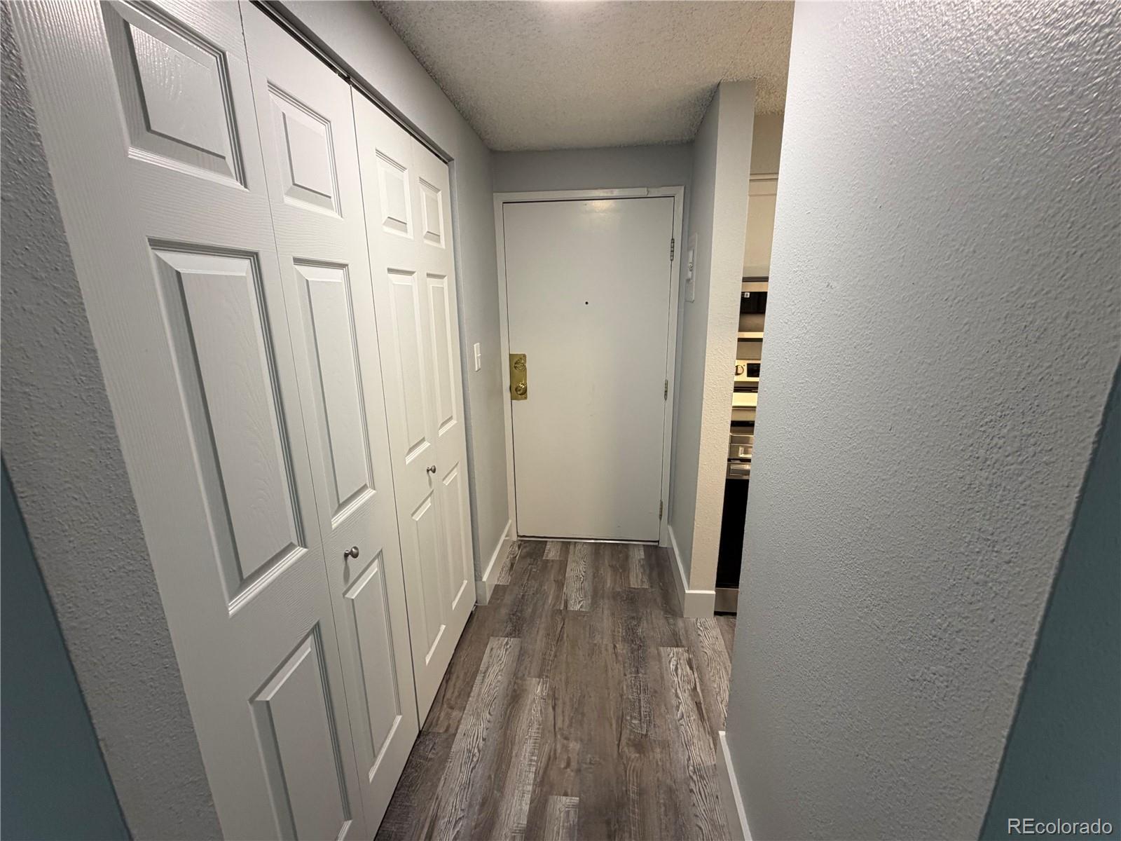 MLS Image #14 for 209 e highline circle,centennial, Colorado