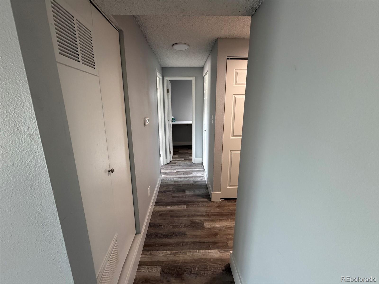 MLS Image #15 for 209 e highline circle,centennial, Colorado
