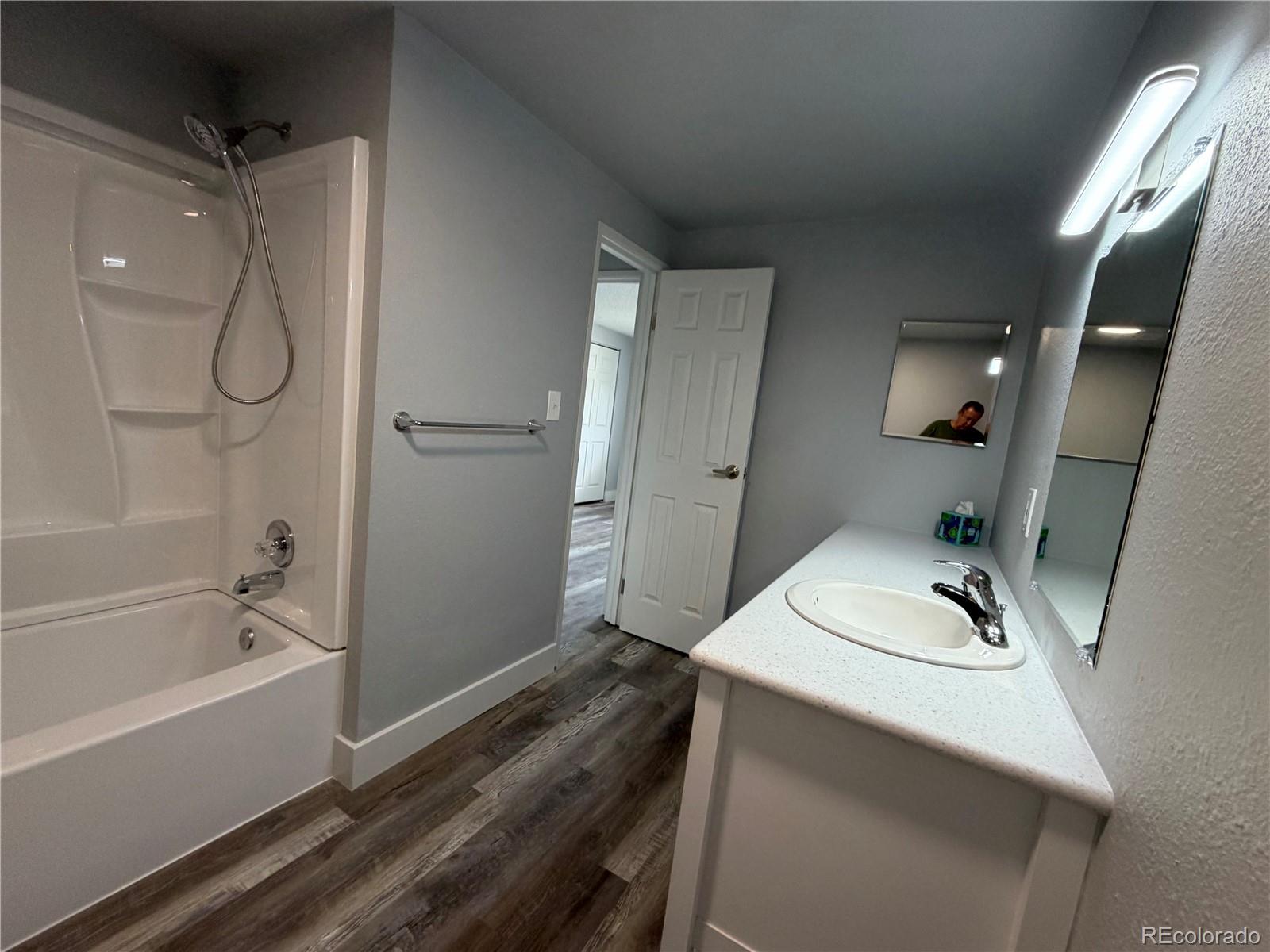 MLS Image #7 for 209 e highline circle,centennial, Colorado
