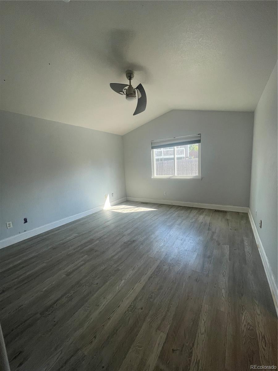 MLS Image #14 for 14906 e 52nd avenue,denver, Colorado