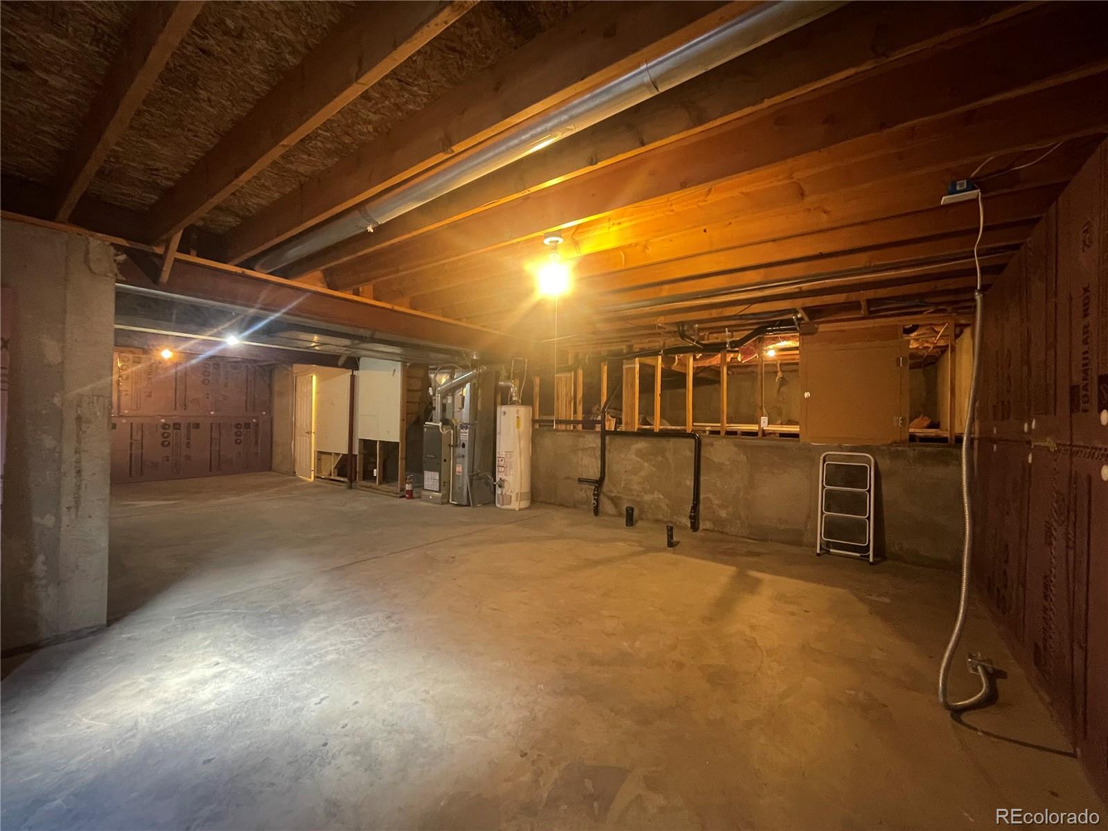 MLS Image #28 for 14906 e 52nd avenue,denver, Colorado