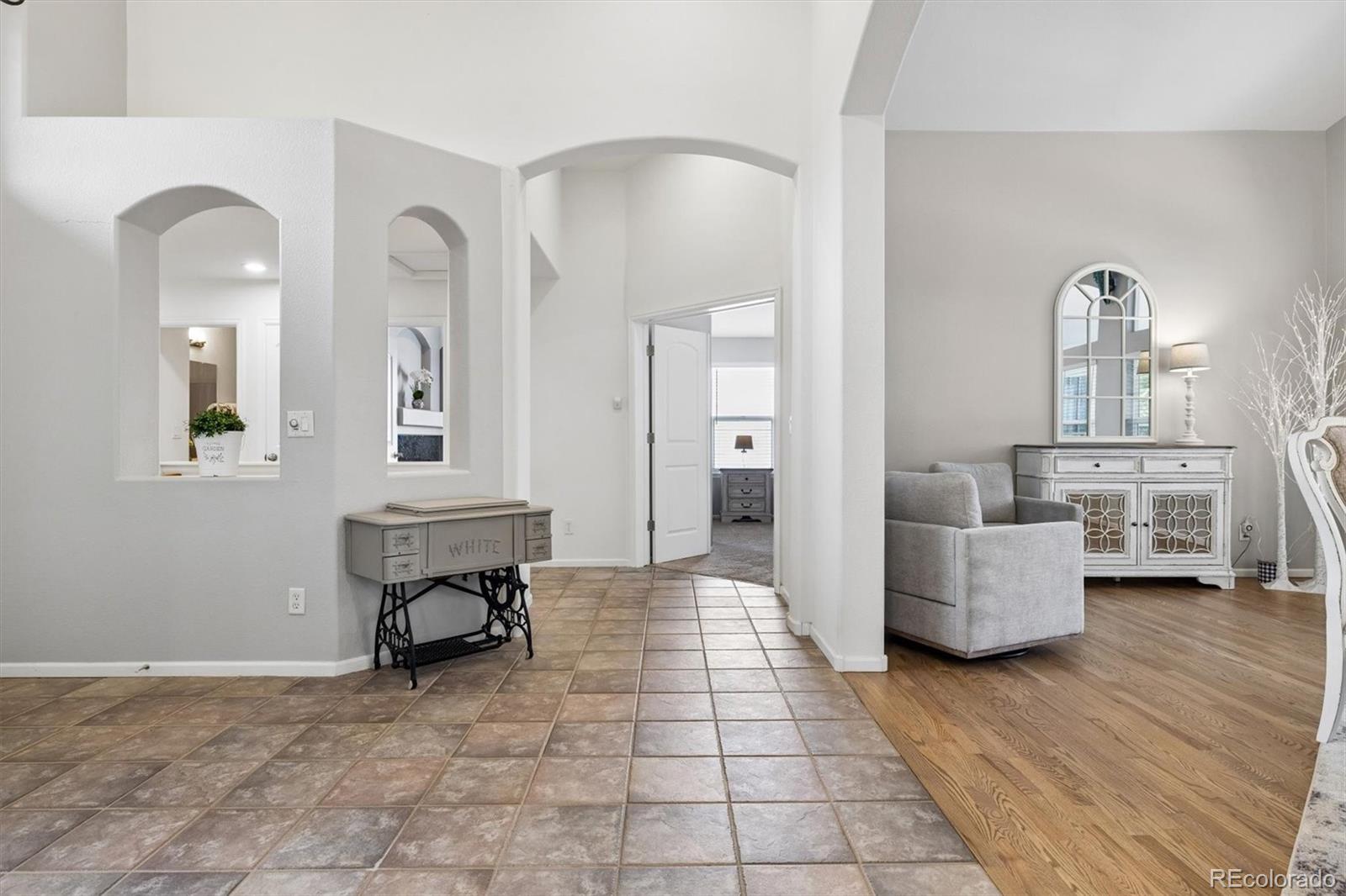 MLS Image #17 for 7740  crystal lake court,littleton, Colorado