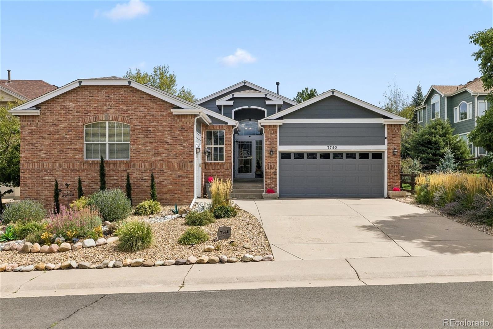 MLS Image #2 for 7740  crystal lake court,littleton, Colorado