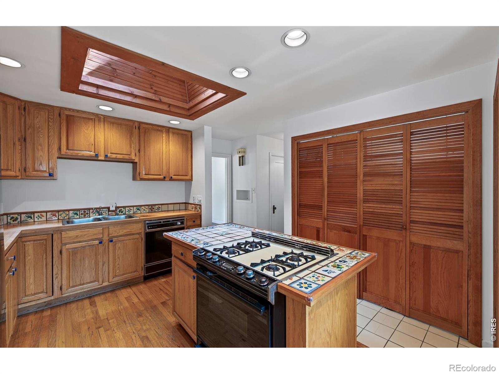 MLS Image #13 for 3027  11th street,boulder, Colorado