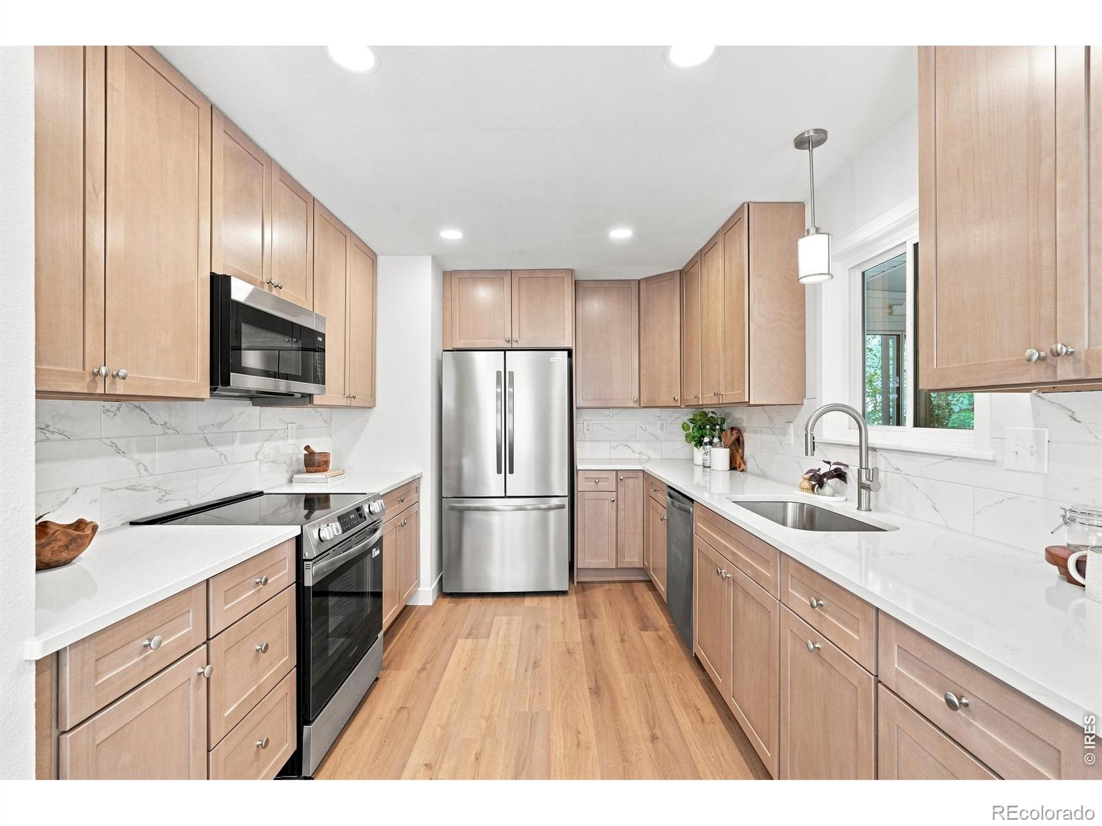 MLS Image #8 for 1038  aspen street,longmont, Colorado