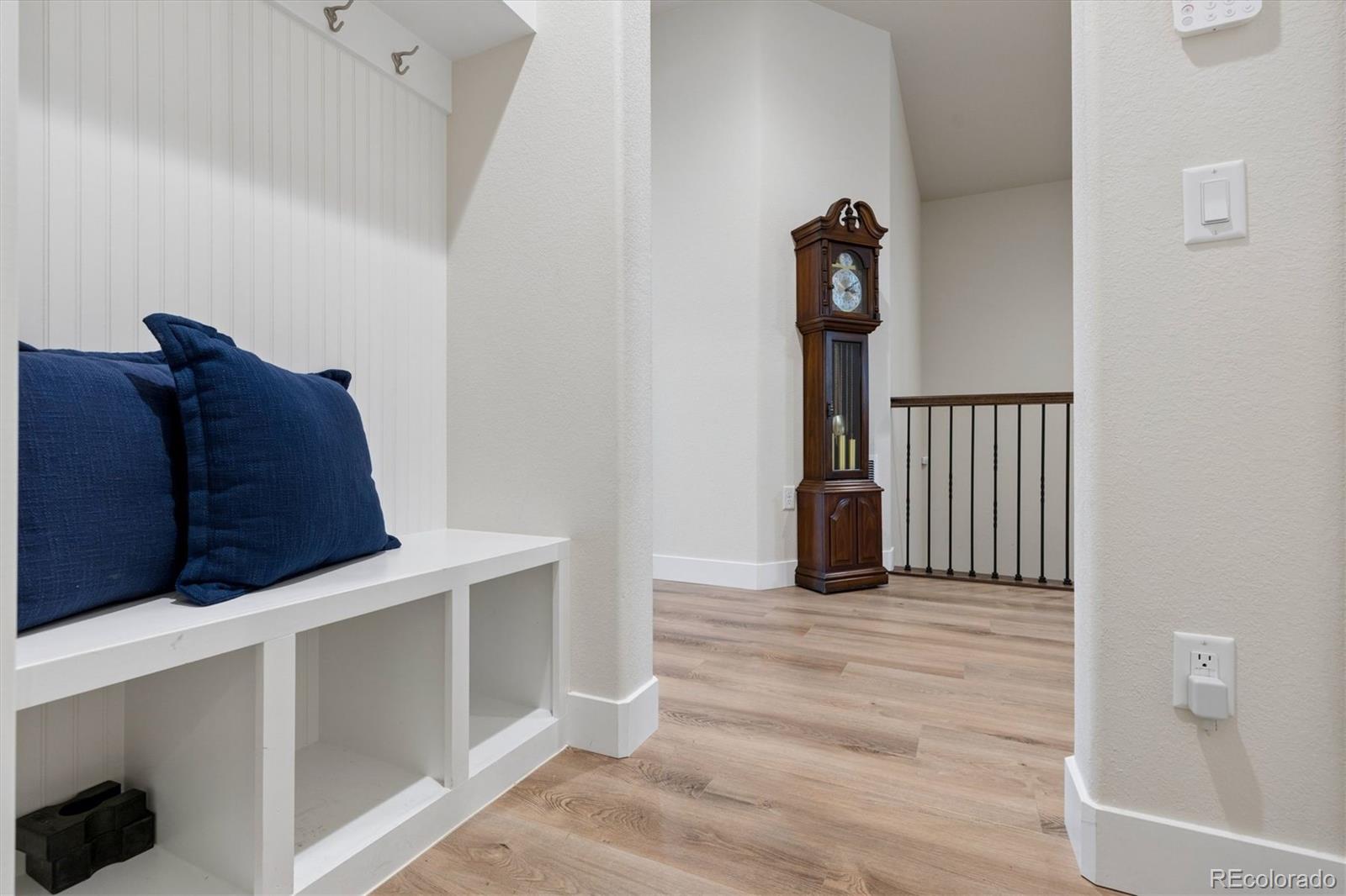 MLS Image #17 for 9026 s shawnee court,aurora, Colorado