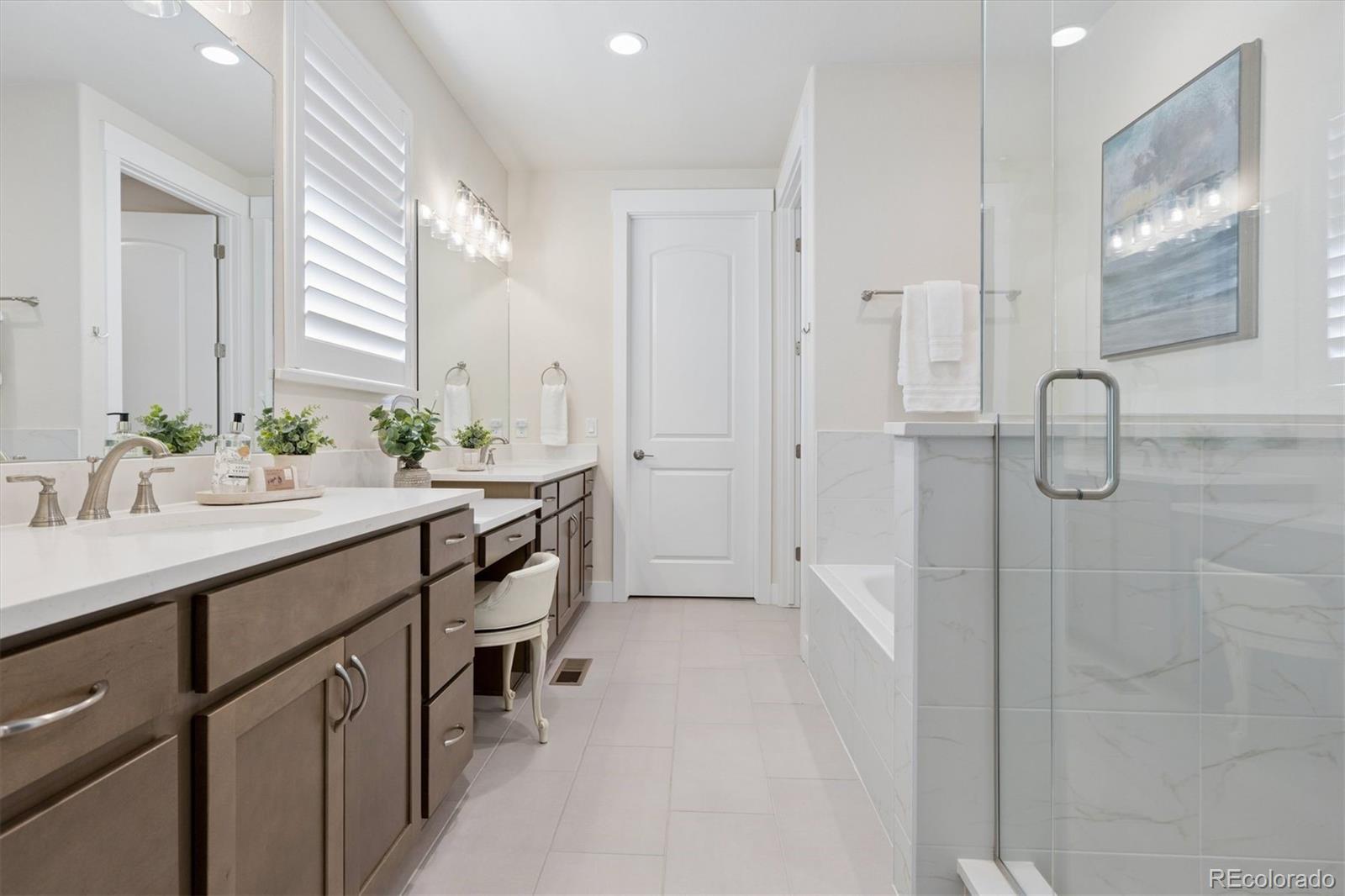 MLS Image #22 for 9026 s shawnee court,aurora, Colorado
