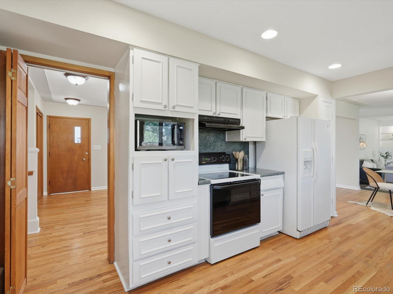 MLS Image #14 for 7255 w 8th avenue,denver, Colorado