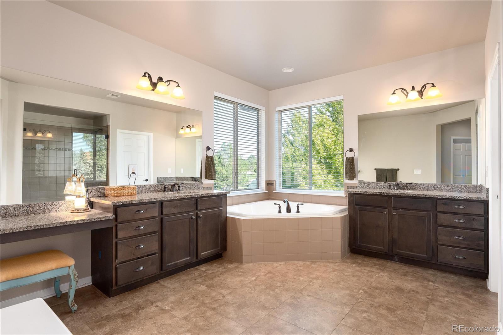 MLS Image #25 for 25551 e indore drive,aurora, Colorado