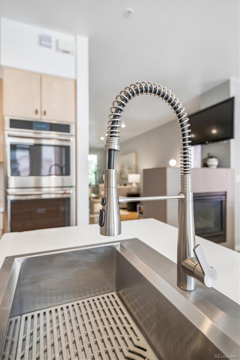MLS Image #14 for 12 s monroe street ,denver, Colorado