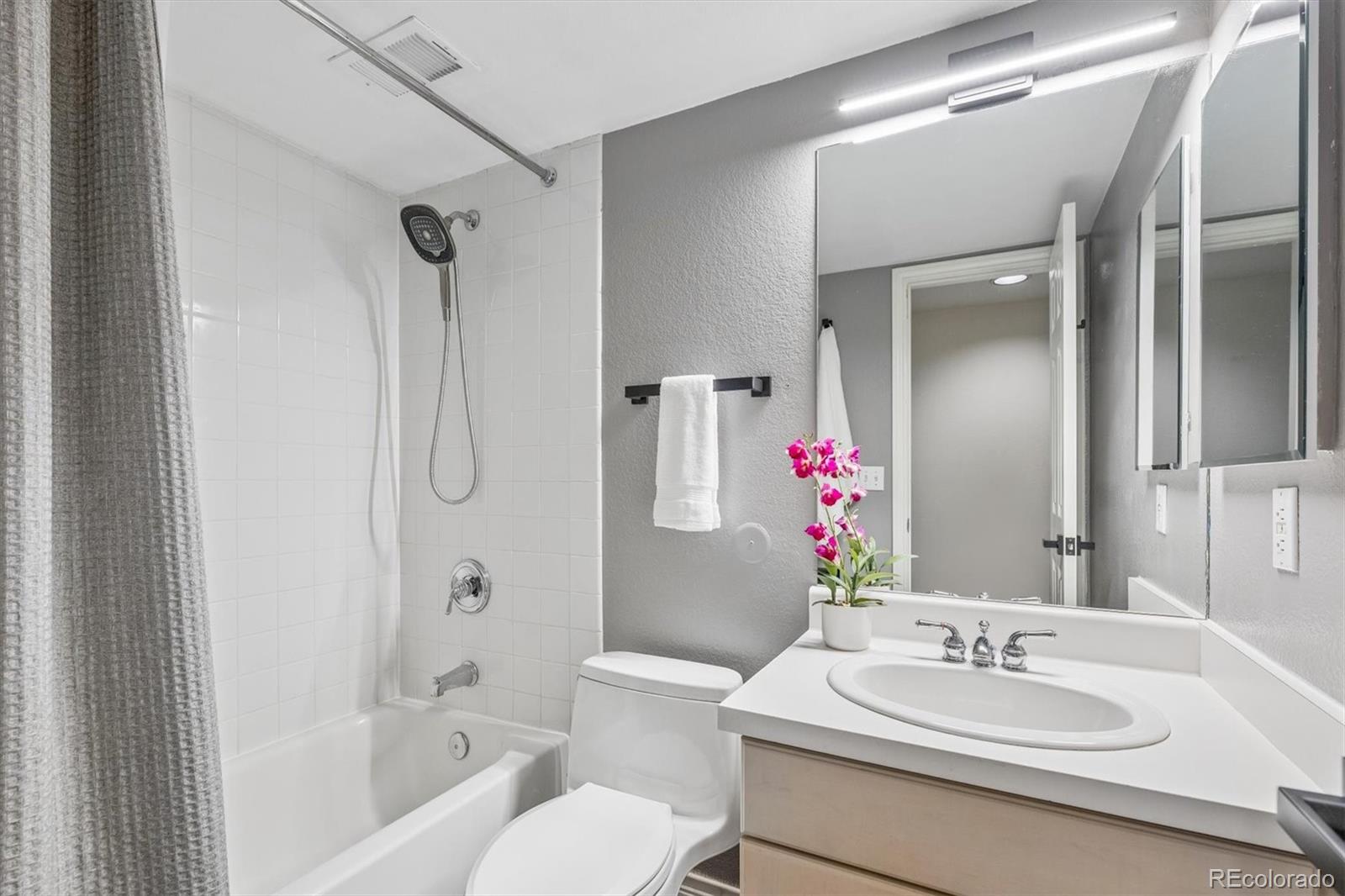 MLS Image #30 for 12 s monroe street ,denver, Colorado