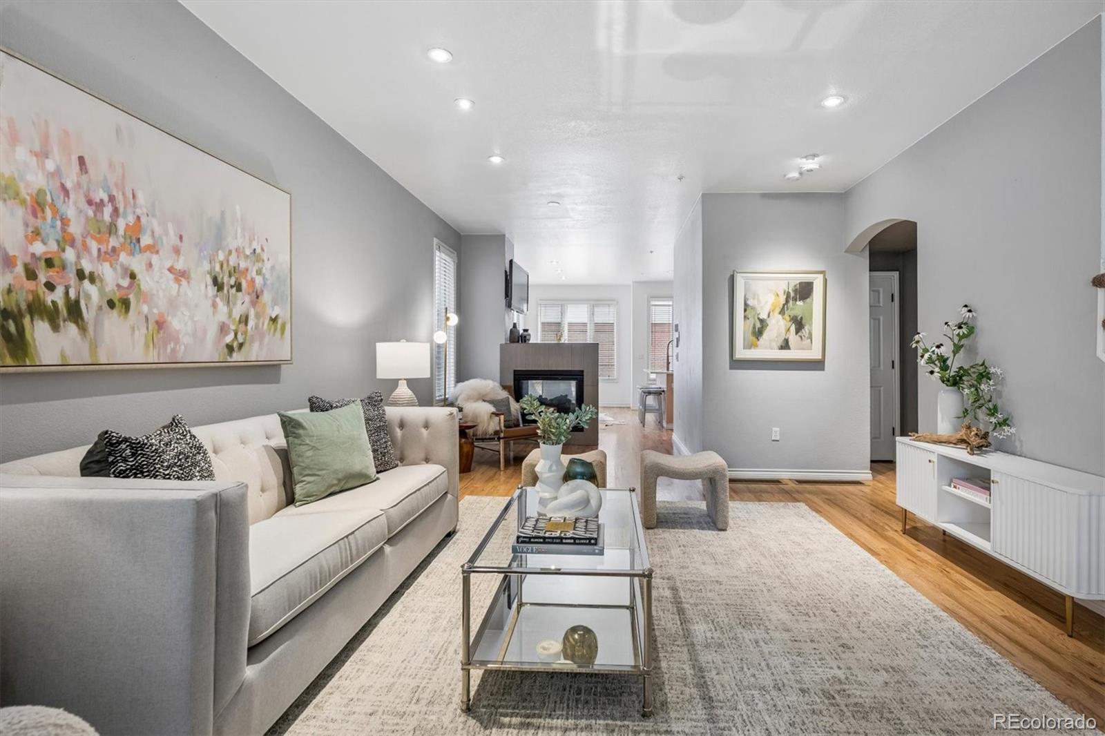 MLS Image #7 for 12 s monroe street ,denver, Colorado